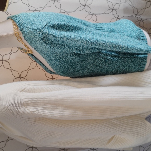 Size Medium Sweater Bundle - Picture 3 of 8